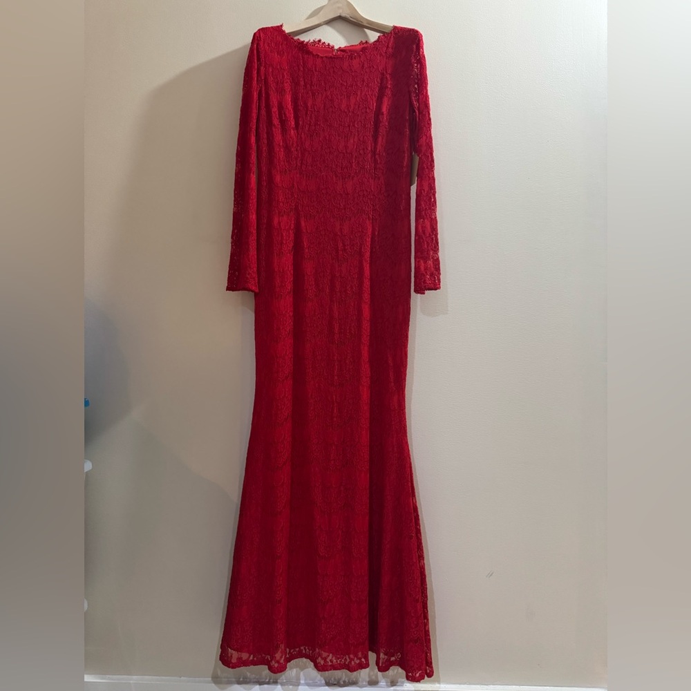 Red Lace Ferrari Dress - Picture 9 of 9